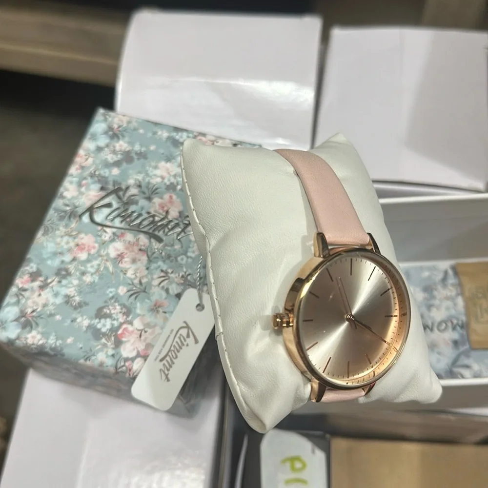 Women's Watches Leather Band Luxury Quartz Watches Waterproof Ladies Gift